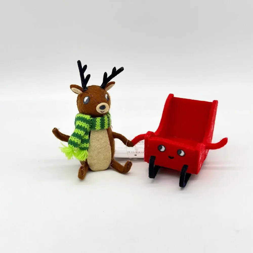 2024 Target Wondershop Duo Reindeer And Red Sleigh Christmas Winter NEW